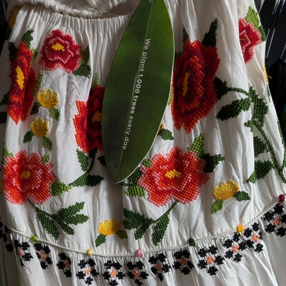 Farm Rio Embroidered Carmina Floral Maxi Dress - Picture 7 of 16